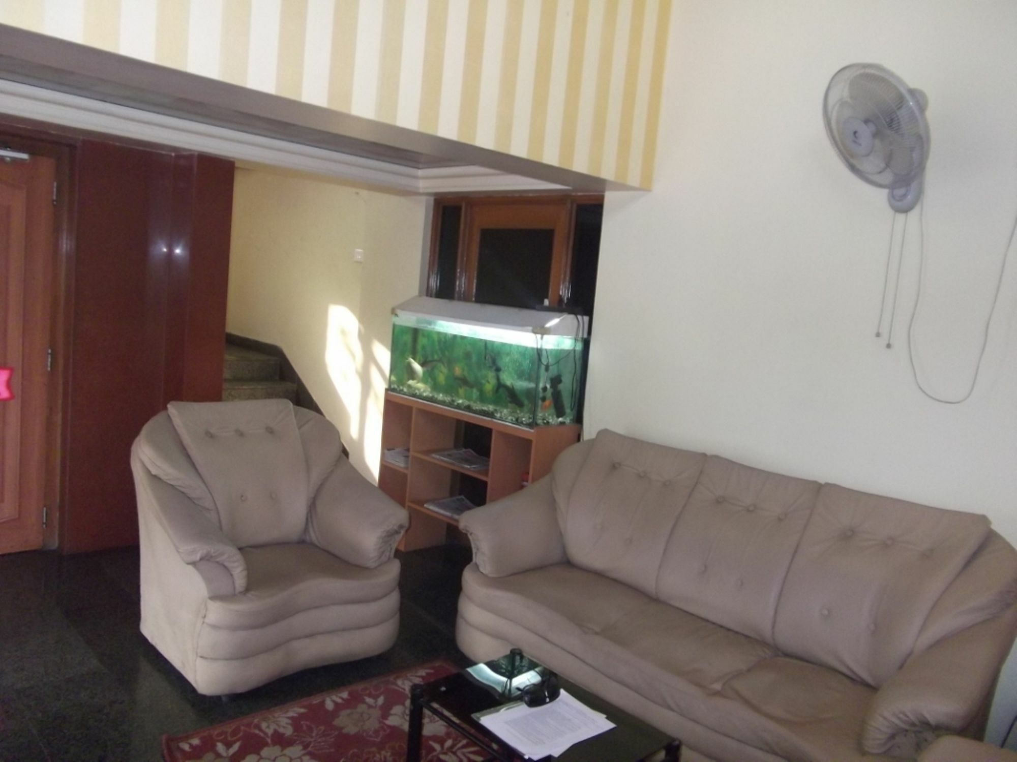 Hotel Ravikant Poona Buitenkant foto