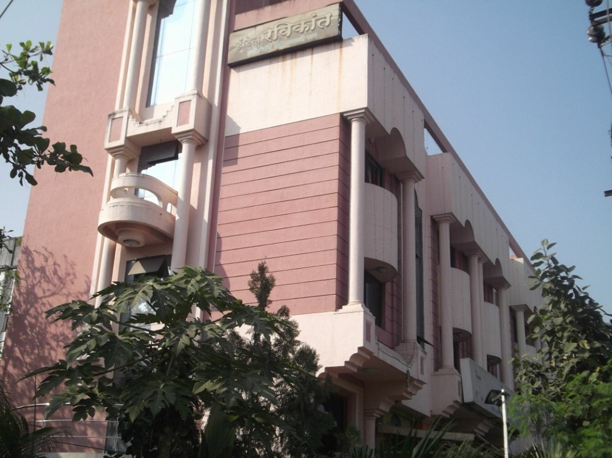 Hotel Ravikant Poona Buitenkant foto